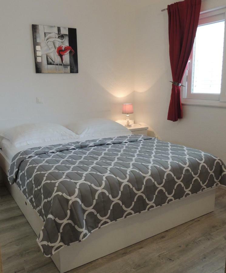 Apartments Palma Baška Voda Eksteriør billede
