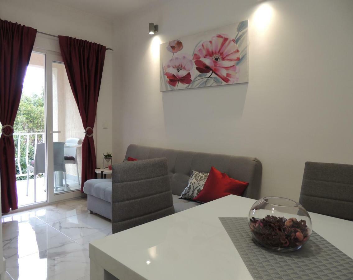 Apartments Palma Baška Voda Eksteriør billede